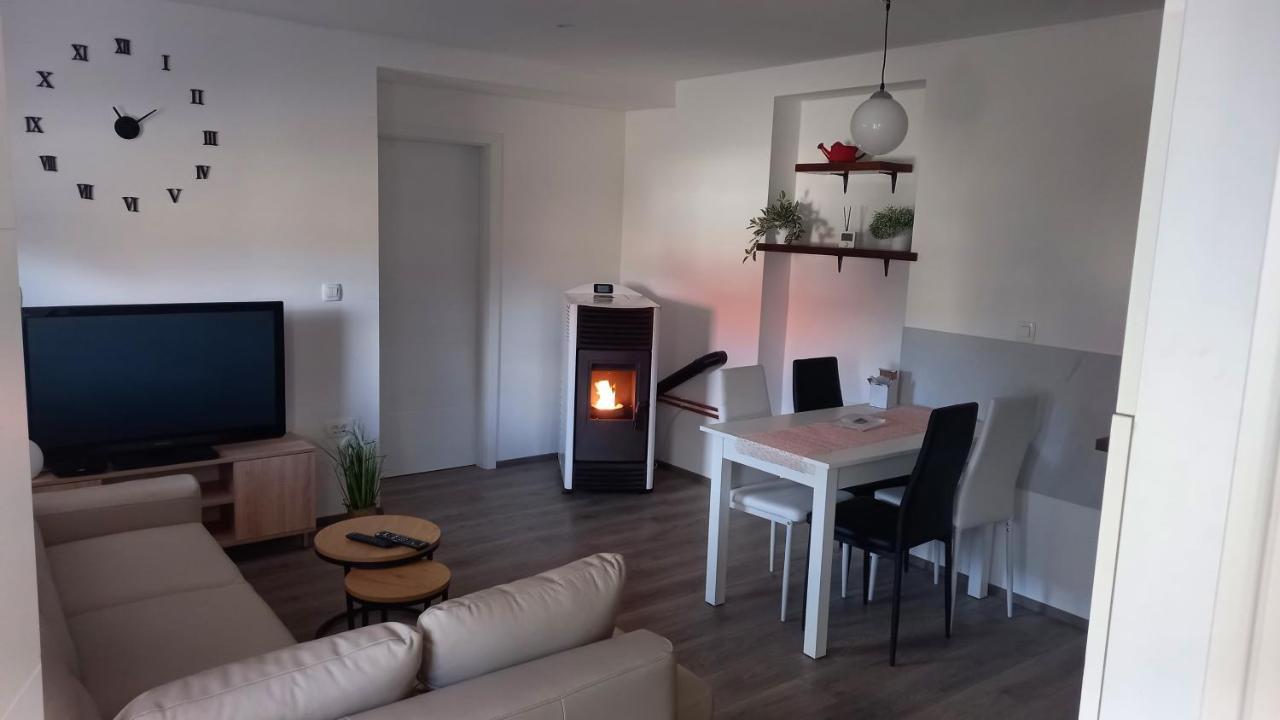Gogo Appartement Delnice Buitenkant foto