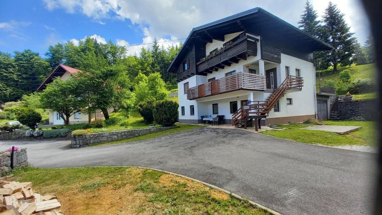 Gogo Appartement Delnice Buitenkant foto
