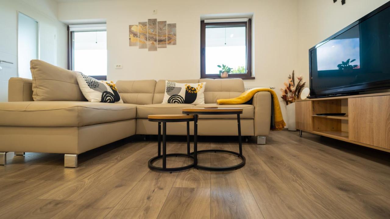 Gogo Appartement Delnice Buitenkant foto