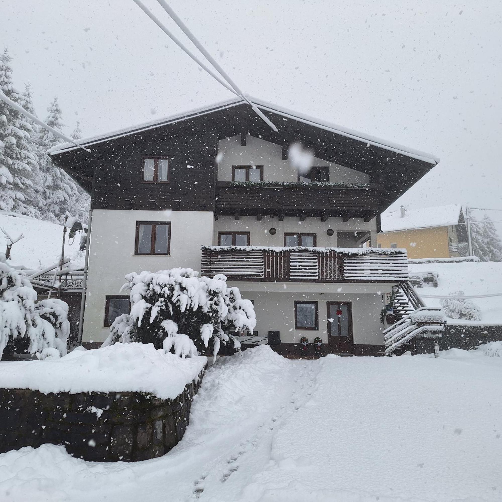 Gogo Appartement Delnice Buitenkant foto